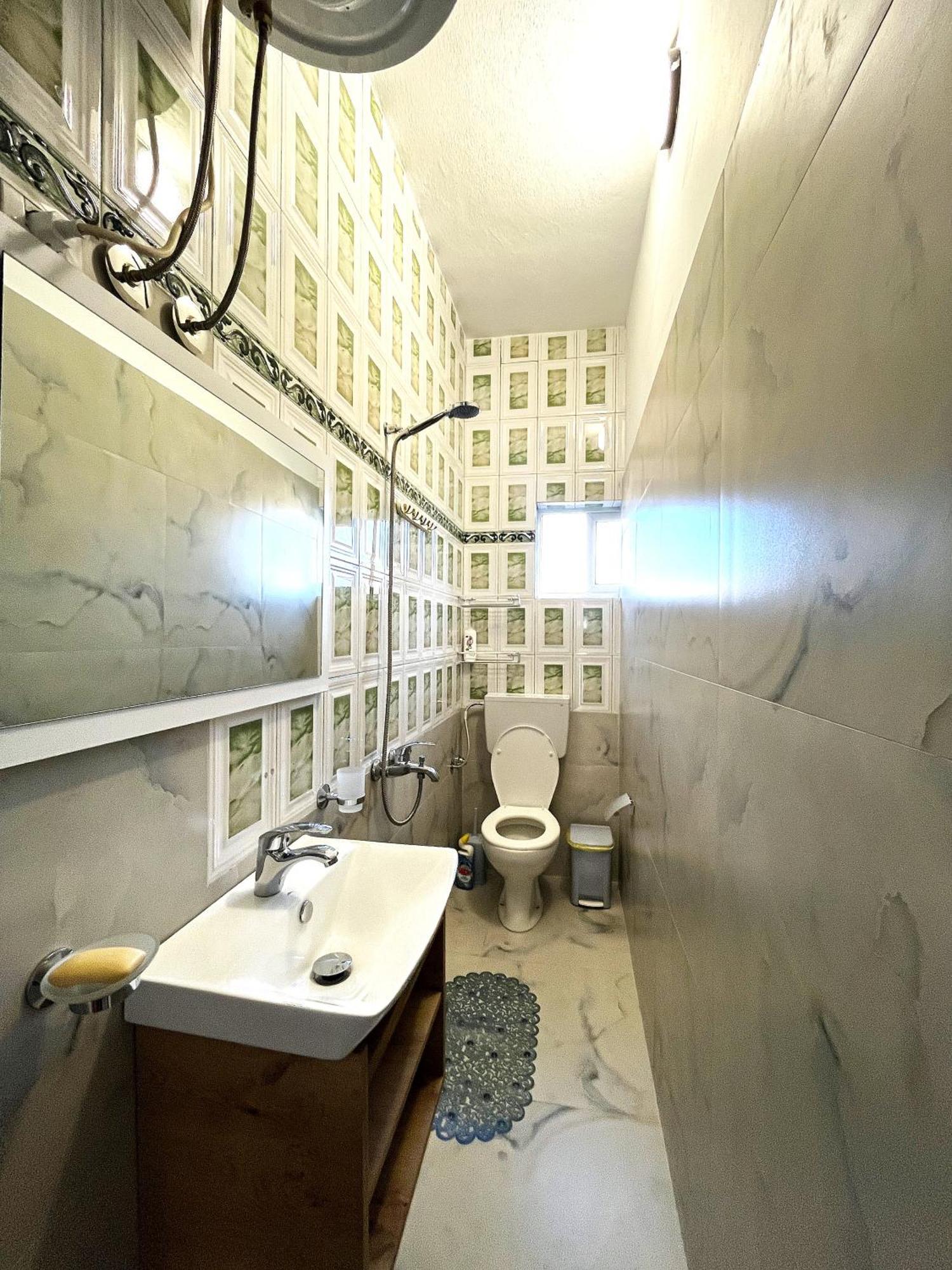 Beach & Chill Apartments Вльора Екстер'єр фото