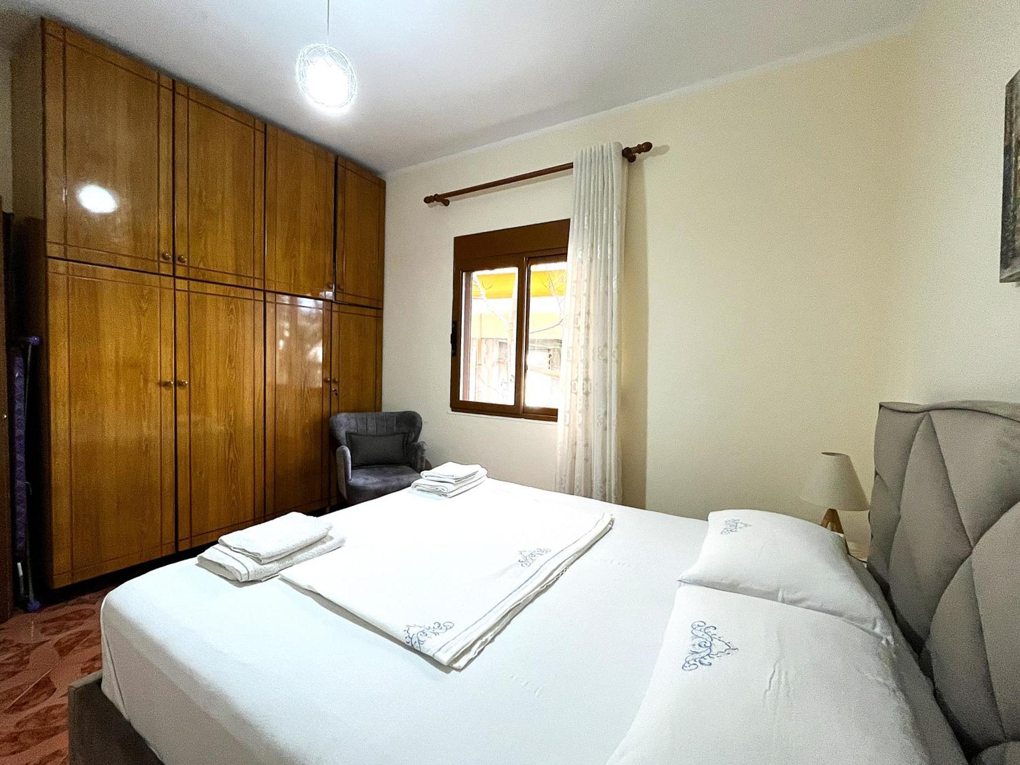 Beach & Chill Apartments Вльора Екстер'єр фото