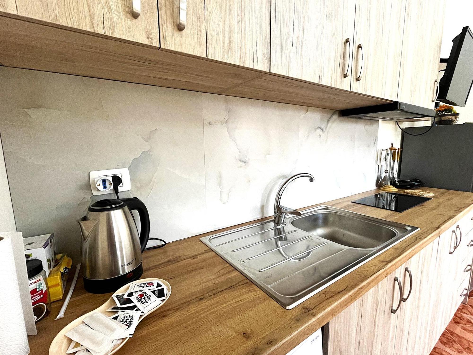 Beach & Chill Apartments Вльора Екстер'єр фото