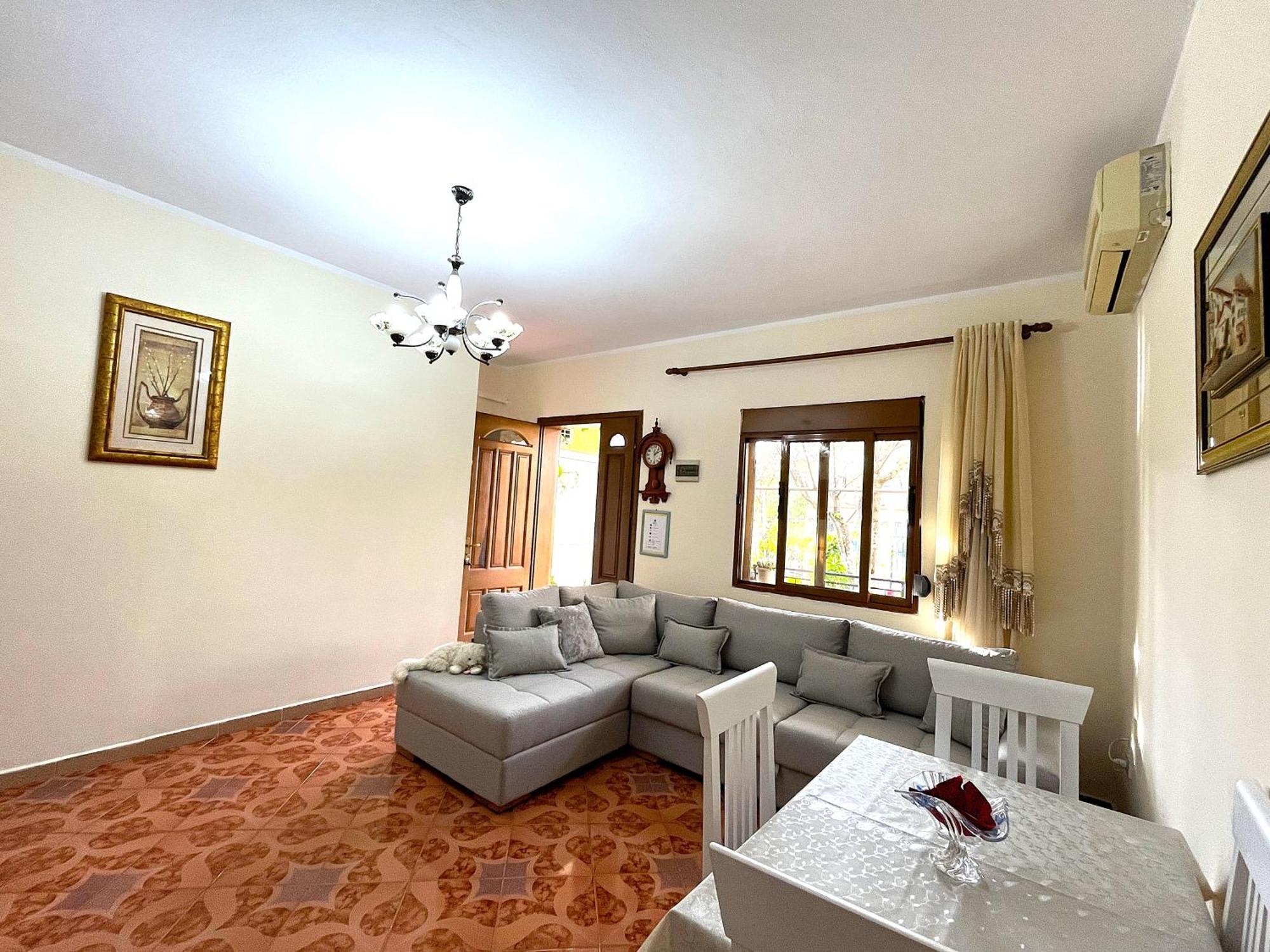 Beach & Chill Apartments Вльора Екстер'єр фото